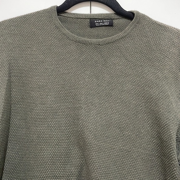 Men’s sweater - Picture 2 of 2